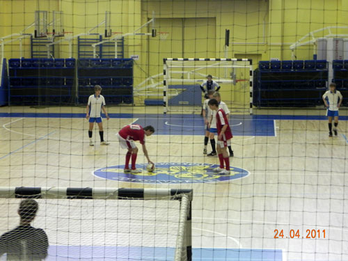 30 апреля завершилось Первенство города Вологда по мини-футболу среди мужских, женских, юношеских и ветеранских (старше 35 лет) команд