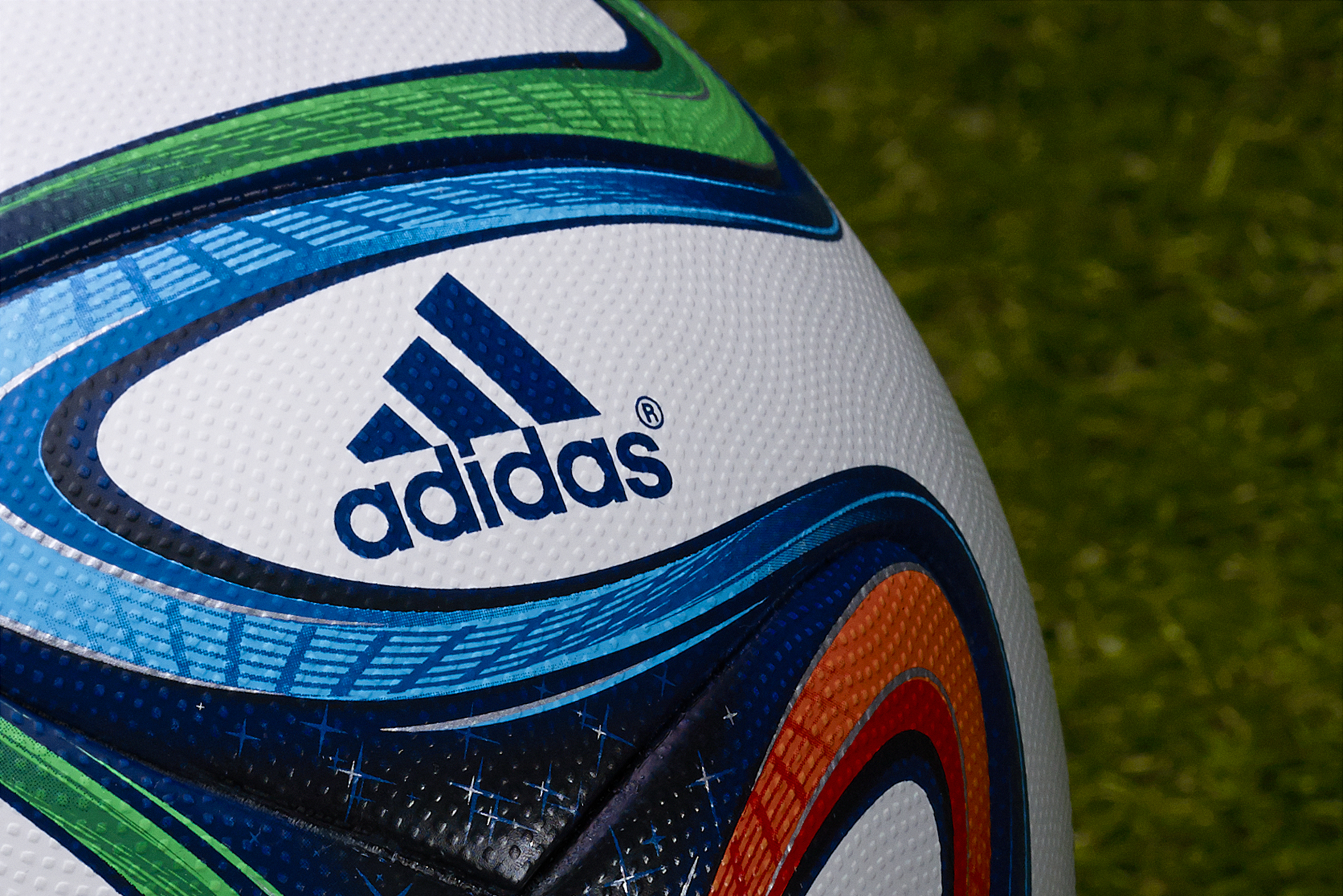 adidas представляет brazuca – официальный мяч Чемпионата мира по футболу FIFA 2014 - ФУТКОМ