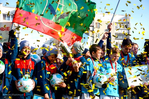 «МЕТРОШКА» – фестиваль дворового футбола среди детей. Организатор соревнований – челябинская областная сеть газет «Метро74»