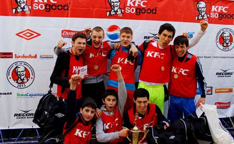 «Алмаз»(Саратов) - победитель этапа Чемпионата KFC 2013 в Саратове.
